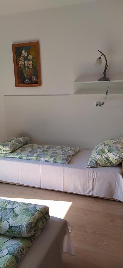 Pod Modrzewiami Apartman Milówka Kültér fotó