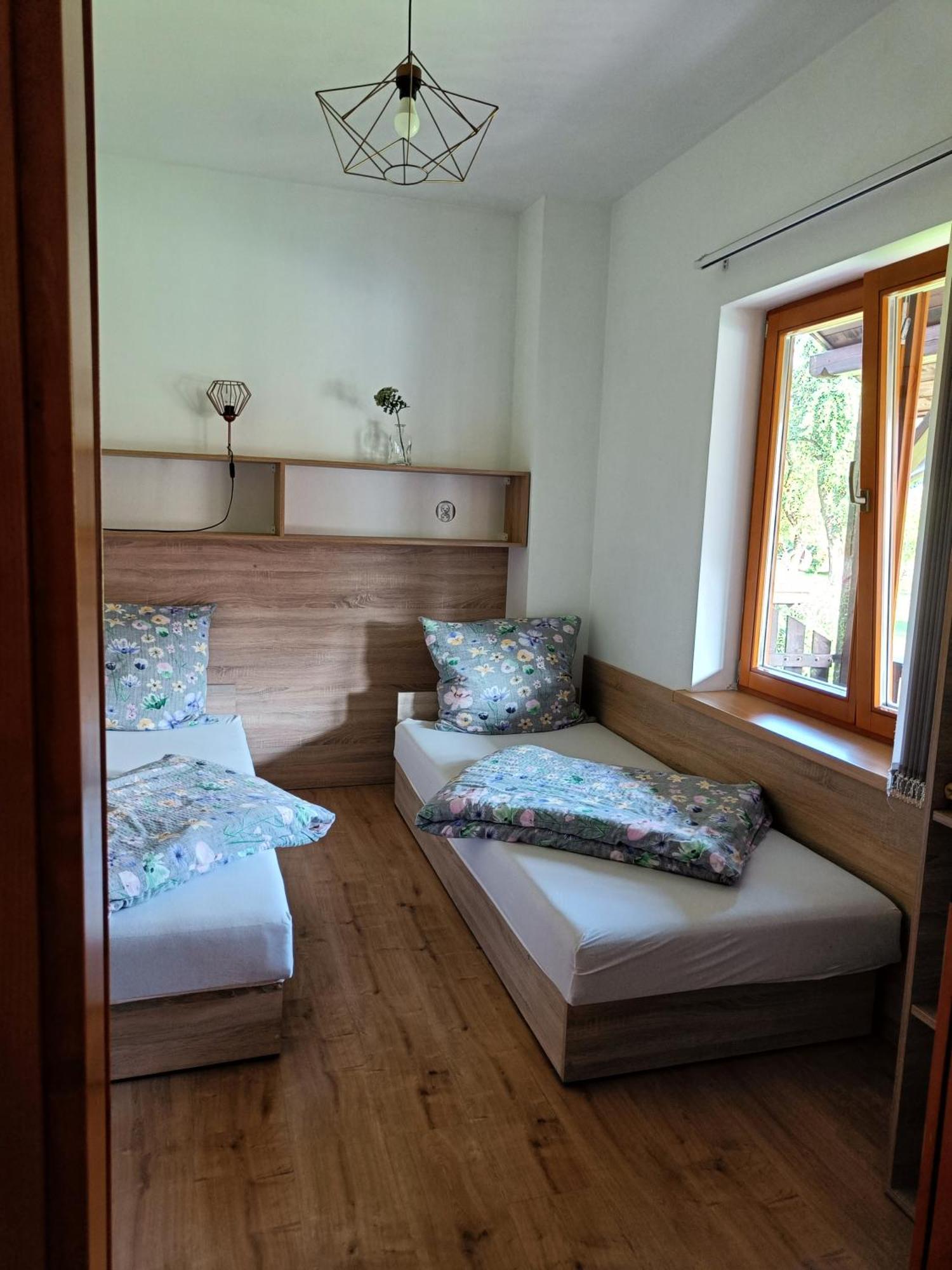Pod Modrzewiami Apartman Milówka Kültér fotó